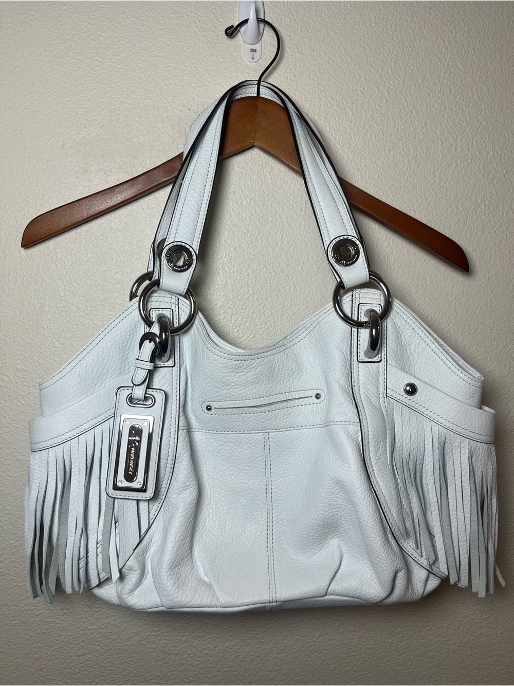 b. makowsky Vintage White Leather Fringe Shoulder Bag with Silver Hardware